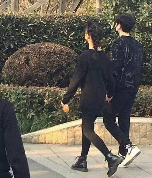 林允星女郎变脸视频,星女郎林允从幼稚到成熟演技爆表