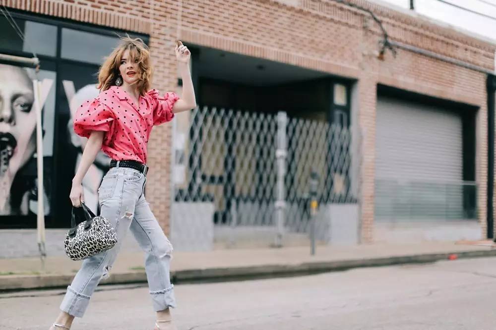 新年心愿还在发朋友圈?不如穿上身!