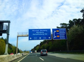 穿越阿尔卑斯雪世界,穿越阿尔卑斯山脉