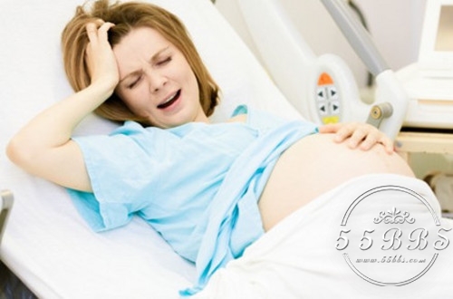 快生了还挺着大肚子到处乱跑,快生了还要出远门干嘛