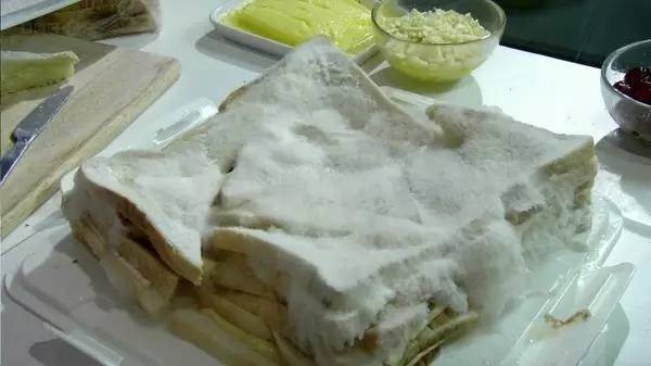 只有BBC才拍得出这么腐的片