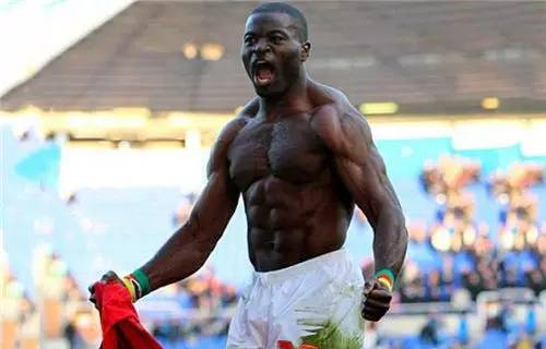 足球踢球规则及注意事项,足球科普课程