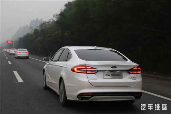 智圆行方——山城试驾2017款福特新蒙迪欧有感