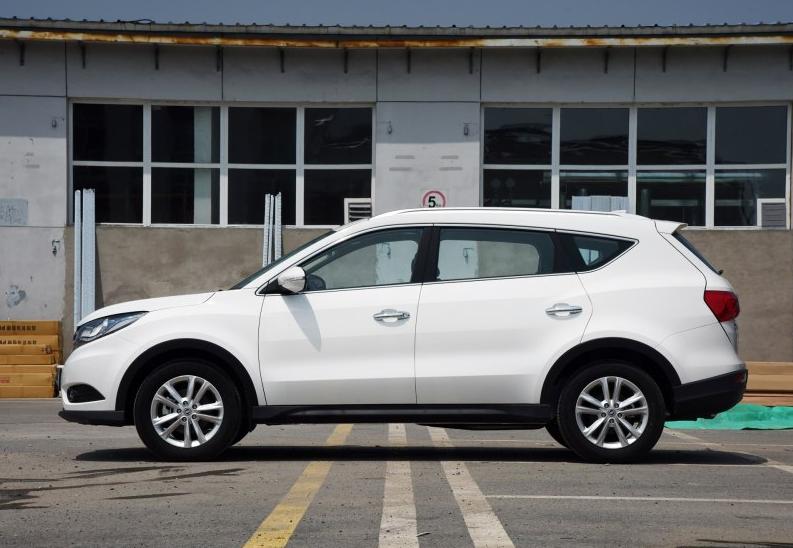 东风风光580和长安cx70哪个费油,风光s560和长安cx70哪个好