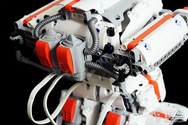 儿童大颗粒积木百变汽车机器人,米兔积木机器人履带机甲编程