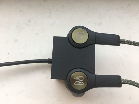 有幸摸了一下土豪的玩具——BO无线运动耳机