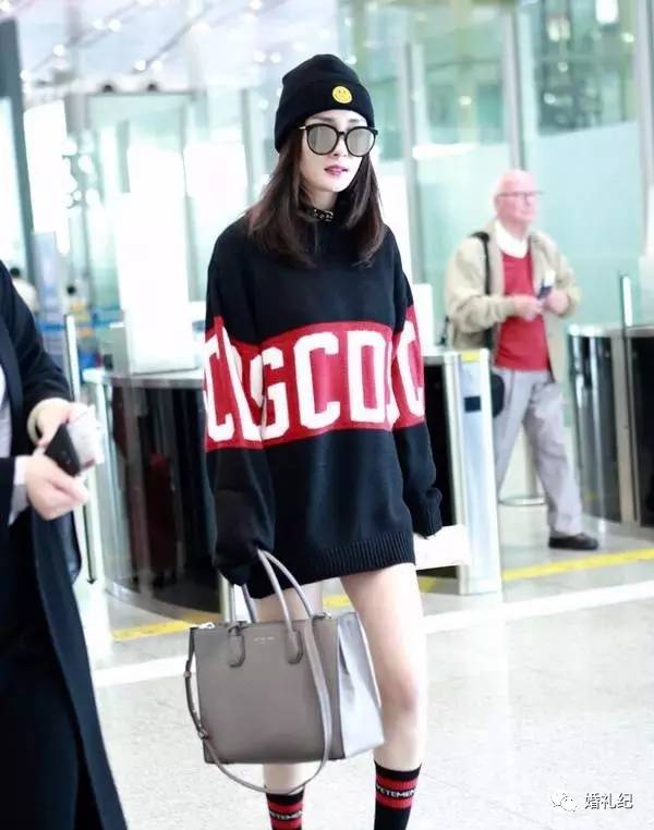 杨幂背的mk包,杨幂同款mk包经典款