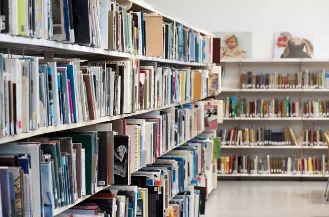 南安普顿时尚管理怎么样？去过的学姐这么说！