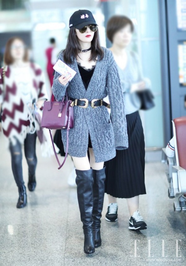 杨幂张天爱穿搭,杨幂教你玩转减龄风百变穿搭