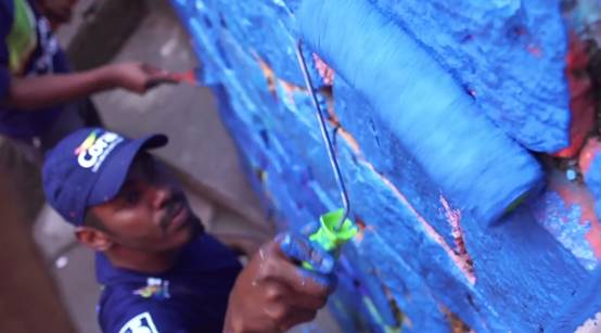 看，这些带着梦想的“有色”运动场