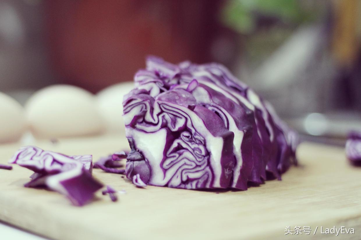 凉拌紫甘蓝清脆爽口健康低脂,紫甘蓝最好吃低脂高蛋白食物