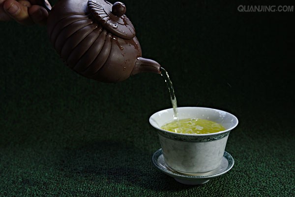 秋冬养生茶女性补气养血,适合冬天喝的养生茶补血补气