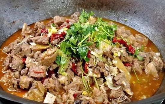 红土高原深处的神秘古村落,黄土高坡最原始的村落