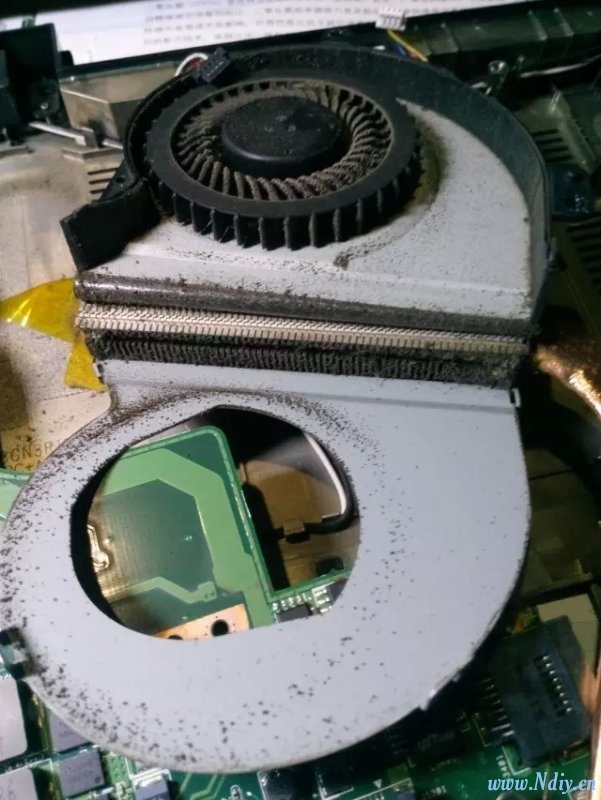 华硕飞行堡垒7i59300h清灰,华硕清灰笔记本