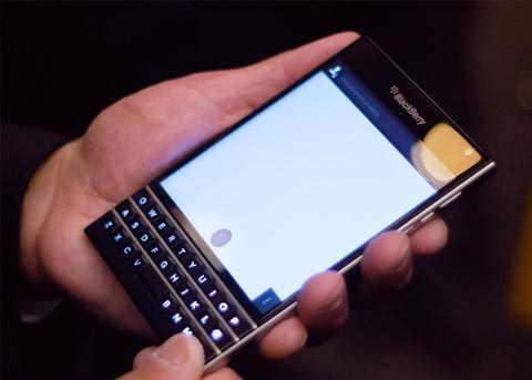 黑莓护照passport现在怎么样,黑莓passport无法解锁