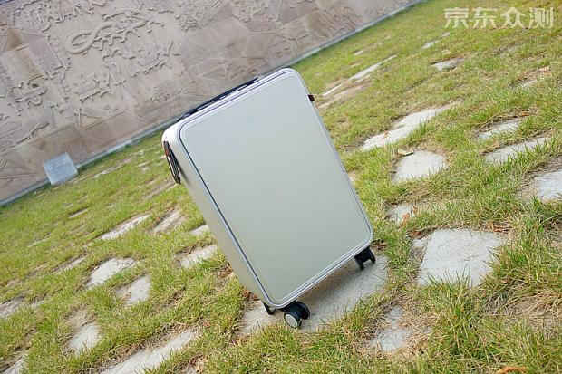 实用性高的旅行箱有哪些,十大实用旅行箱