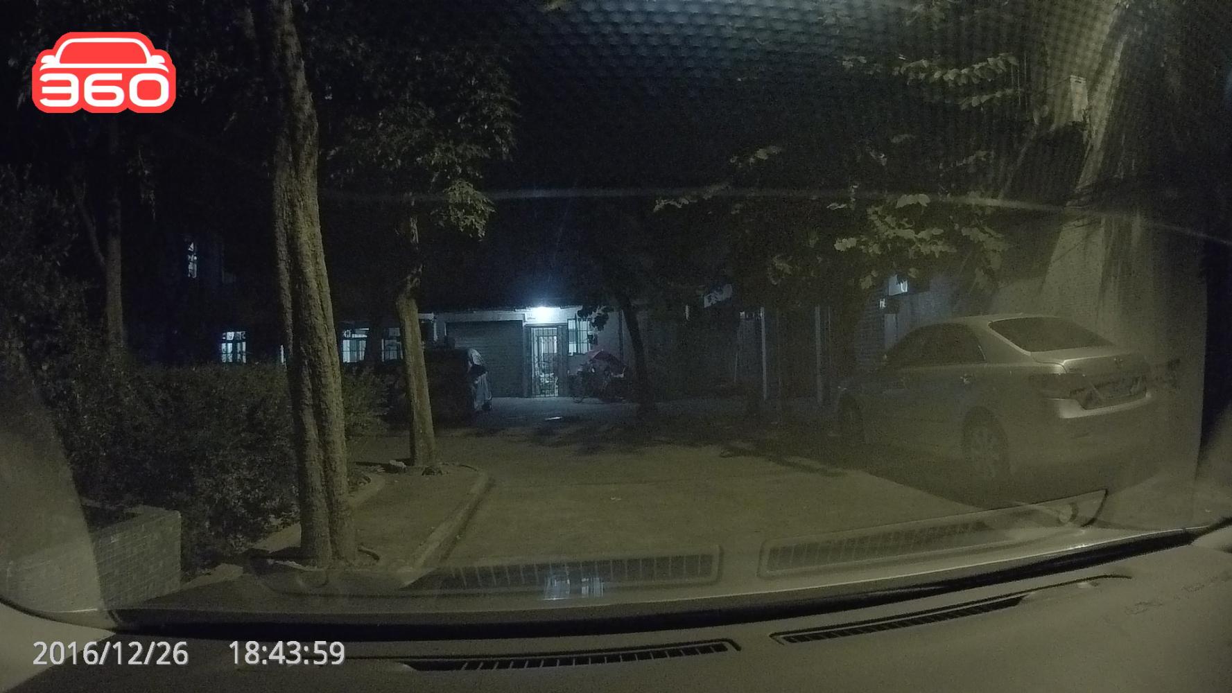 70迈和360哪款后视镜行车记录仪好,360后视镜行车记录仪