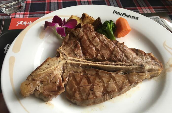 让你印象最深刻的牛排餐,新年的第一餐火锅