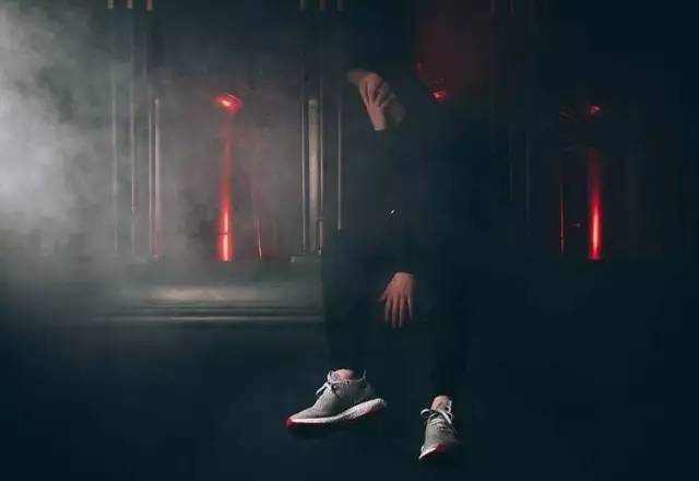 又好看又好穿的联名球鞋,那些时尚潮流圈的重磅联名球鞋