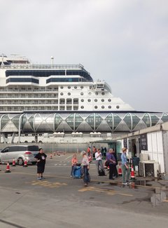 精致邮轮去南极,精致邮轮香港