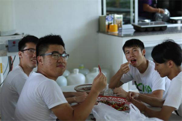 普吉岛‖放弃名企实习,只为做一名义工老师——普吉岛国际义工旅行游记