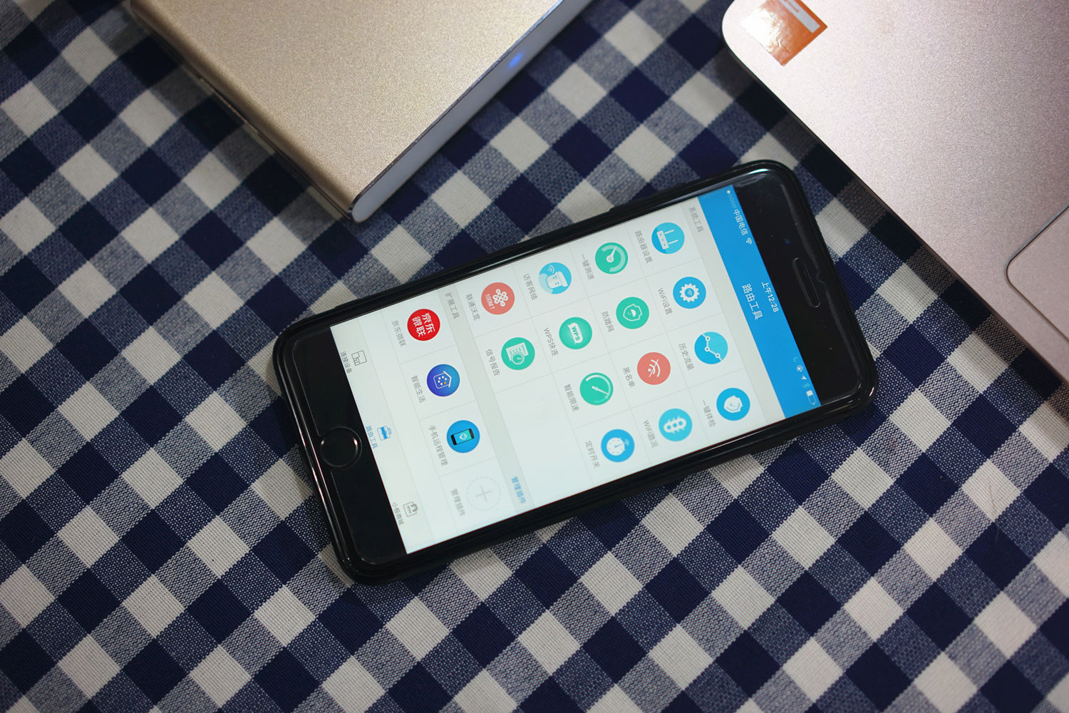 小巧路由器,极路由1s最新版本