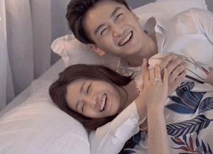 双方可以就任何问题坦诚交换意见,双方坦诚地交换了建设性的意见