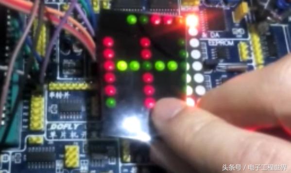 自己做的简单点阵书写屏