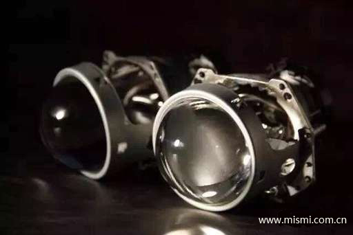 米石MISMI支招车灯里竟然有水，车主不要盲目惊慌！