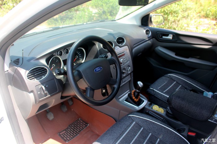 福克斯两厢手动挡用车感受,我的用车心得