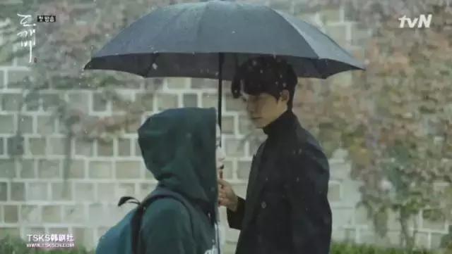 鬼怪女主穿搭大盘点,孤单又灿烂的神鬼怪穿搭