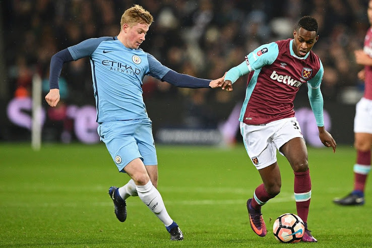 足总杯决赛臂章曼联,曼城为什么不使用足总杯臂章