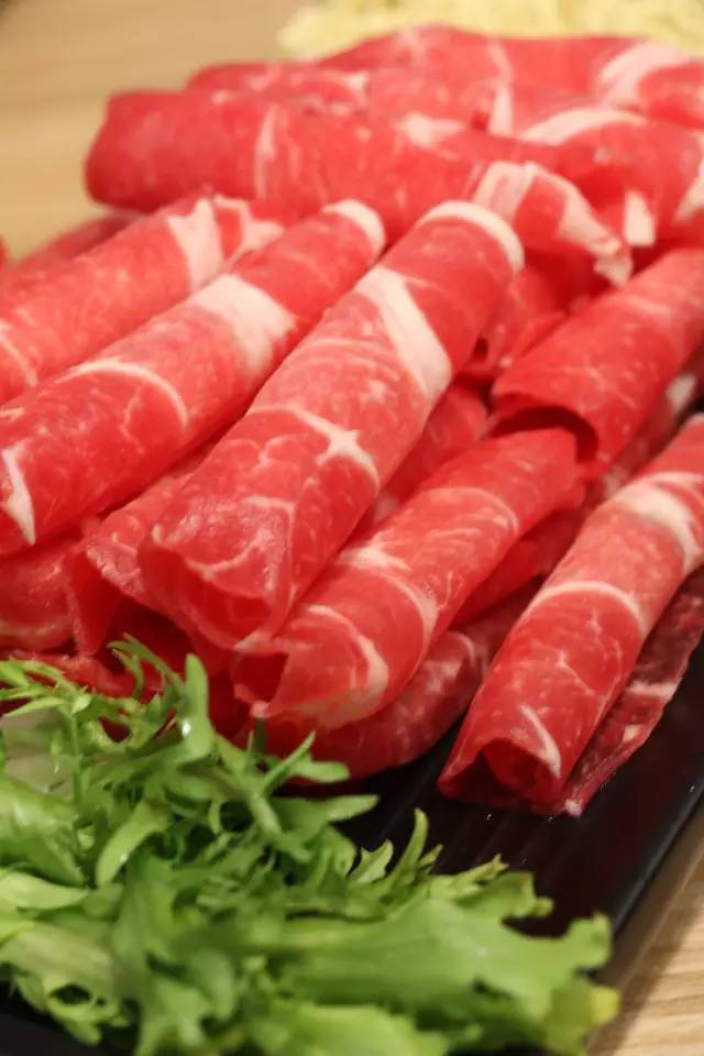 寿司店的寿喜锅,新店开业好火爆