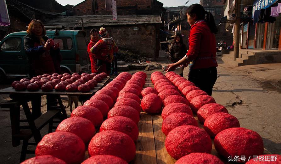 乡食记——袁复生：猪血丸子的“*弹炸**”传说