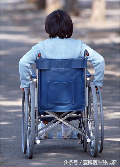 截瘫要怎么治疗最好,截瘫病人残余尿高出200怎么治