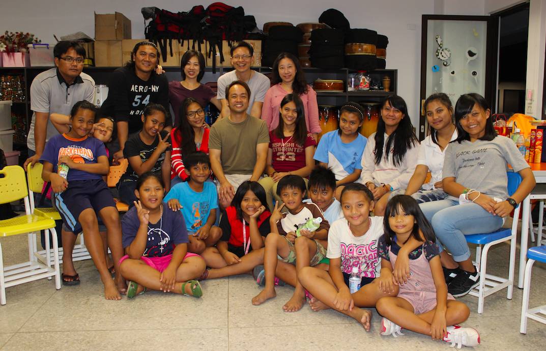 格莱美奖56届,第66届格莱美celinedion颁奖