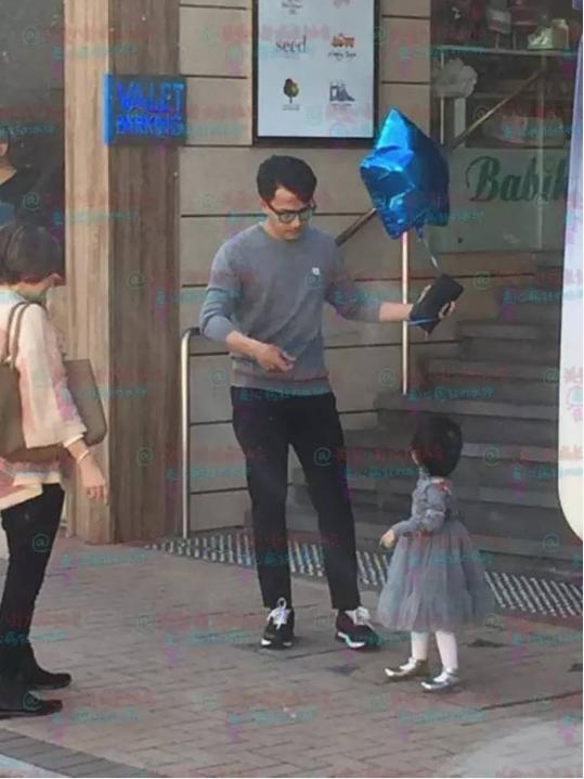 刘恺威带小糯米去玩了吗,刘恺威和杨幂最近在关心小糯米吗