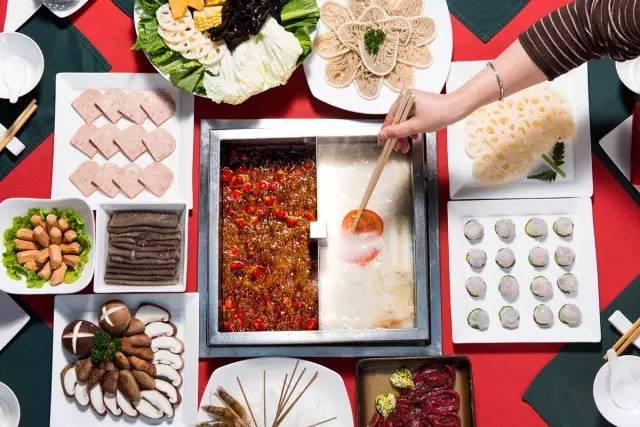 大连皇城老妈皇城店团购,成都皇城老妈皇城店是旗舰店吗