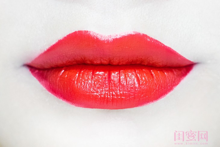 阿玛尼小胖丁506试色,阿玛尼小胖丁400有股味道