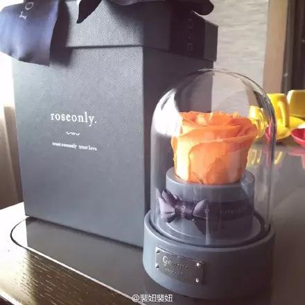 她们的情人节，虐狗指数绝对不逊于昆凌