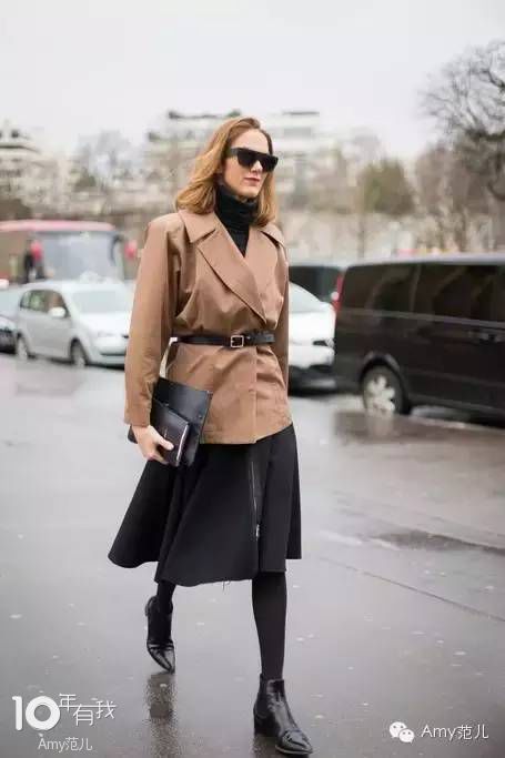 终于把“身长腿短”给破了,高腰和裤长是最好的解药!