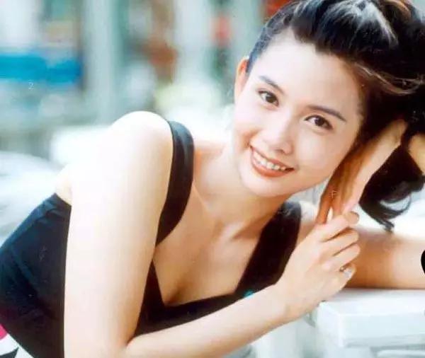 周星驰创造一个时代的喜剧之王,周星驰破1000亿播放量