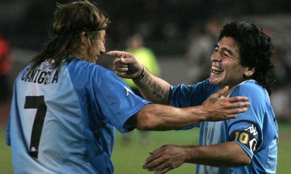 足球场上的三大经典之吻,足坛史上最强兄弟情