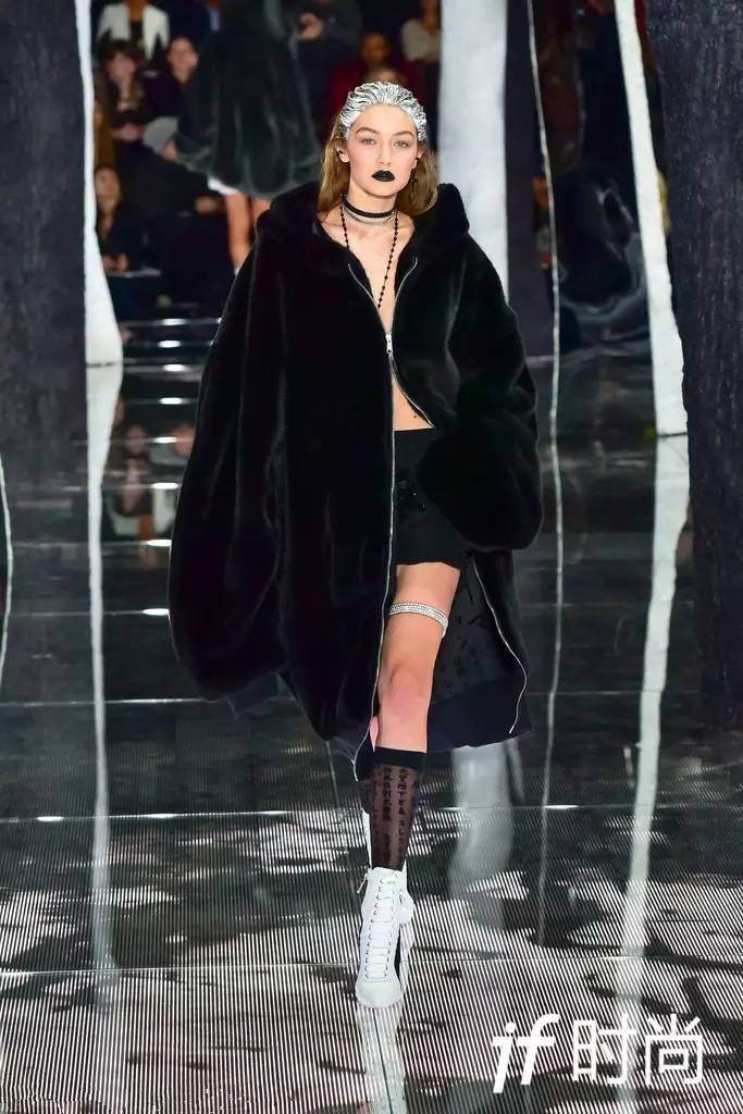 她的一条Ins值195万人民币？凭什么？