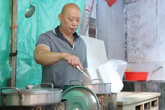 人均10块吃喝玩乐,人均10块钱的食物