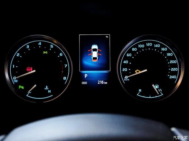 卡罗拉2.0和凯美瑞2.0有啥区别,丰田2020