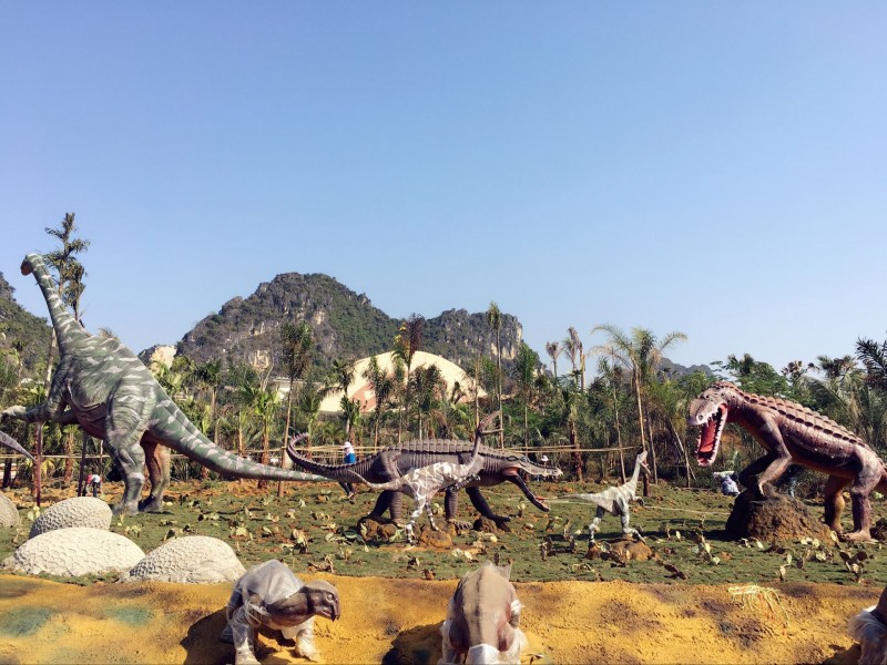 侏罗纪公园中的恐龙,侏罗纪水上乐园出现真实恐龙
