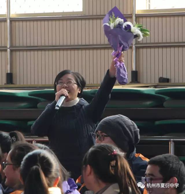 「夏中活力」2016年的最后一场盛宴——“畅出彩，乐元旦”卡拉OK大赛