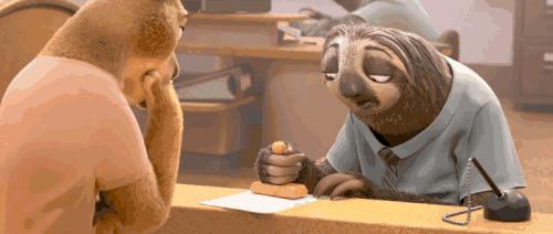 哪首歌曲陪伴你,一生陪伴你的歌名叫什么