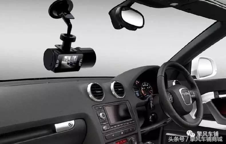 三角警告牌子怎样使用,三角牌怎么打开